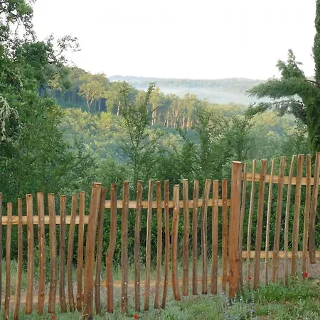 La Baignade Aux Iris Дом отдыха Savignac-de-Miremont